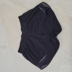 Lululemon Hotty Hot Short 4"